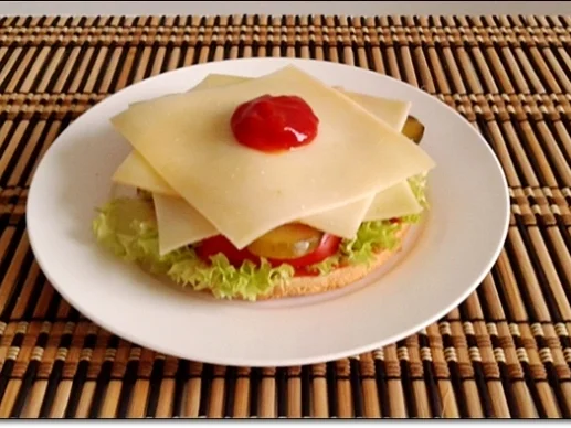 Saftiger Tiroler Adler Burger mit Ei im Patty - Rezept - Bild Nr. 162