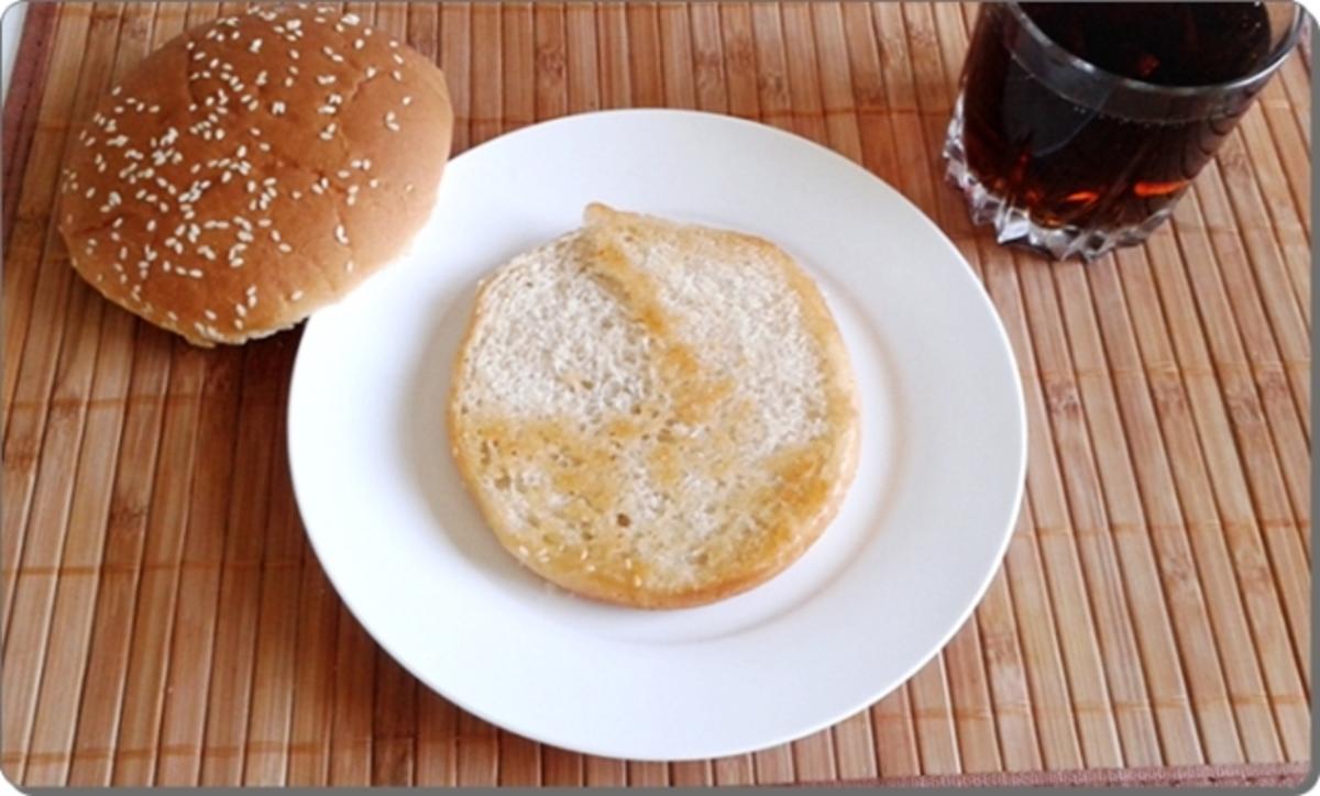 Mega Burger mit Bratwurstschnecke und… - Rezept - Bild Nr. 153