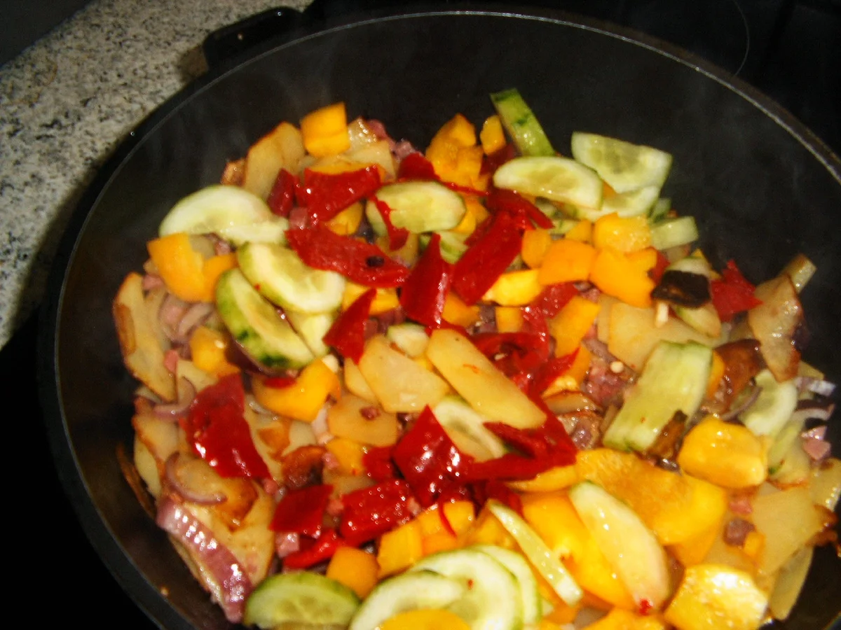 Rezept: Resterpfanne Bild Nr. 150 Resterpfanne - Rezept - Bild Nr. 150