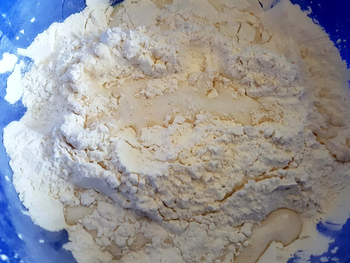 Mazu12-Hefe Streuseltaler mit einer Paradiescreme - Rezept - Bild Nr. 154