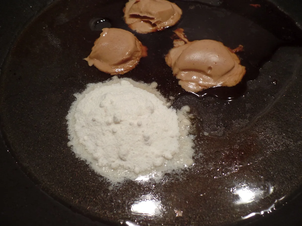 Rezept: Hähnchenbrust mit Erdnuss-Sauce und Reisnudelsalat Bild Nr. 160 Hähnchenbrust mit Erdnuss-Sauce und Reisnudelsalat - Rezept - Bild Nr. 160