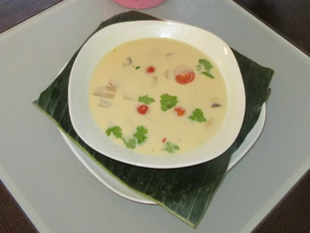 Rezept: Tom Kha Gai Bild Nr. 189 Tom Kha Gai - Rezept - Bild Nr. 189