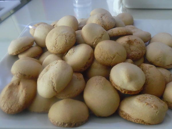 Amarettini..warum kaufen..........selber machen macht Laune