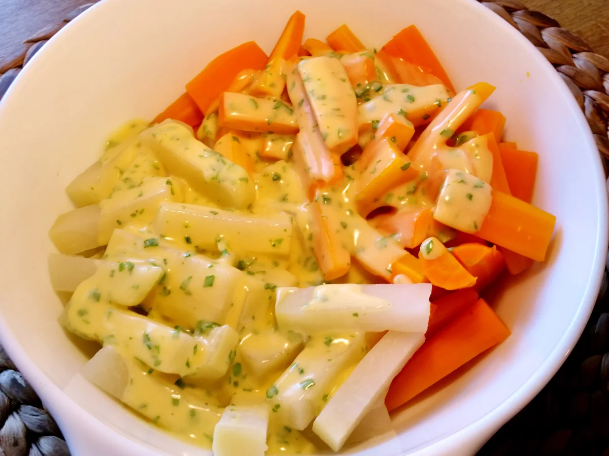 Möhren und Kohlrabi - im Wasserdampf gegart ... - Rezept - Bild Nr. 227