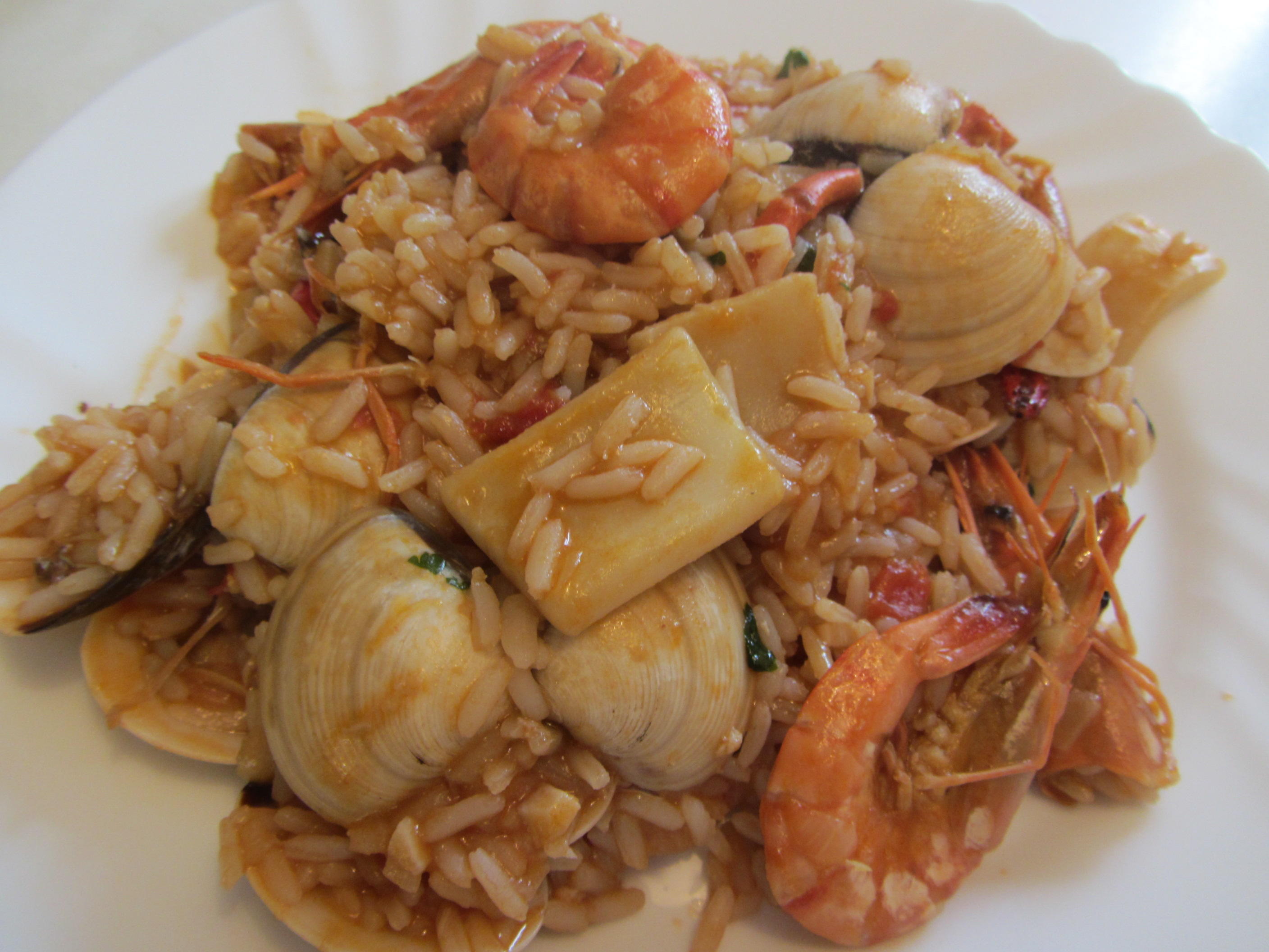 Arroz de Marisco - Portugiesisches Reisgericht mit Meeresfrüchten -
Rezept By agentur_novak