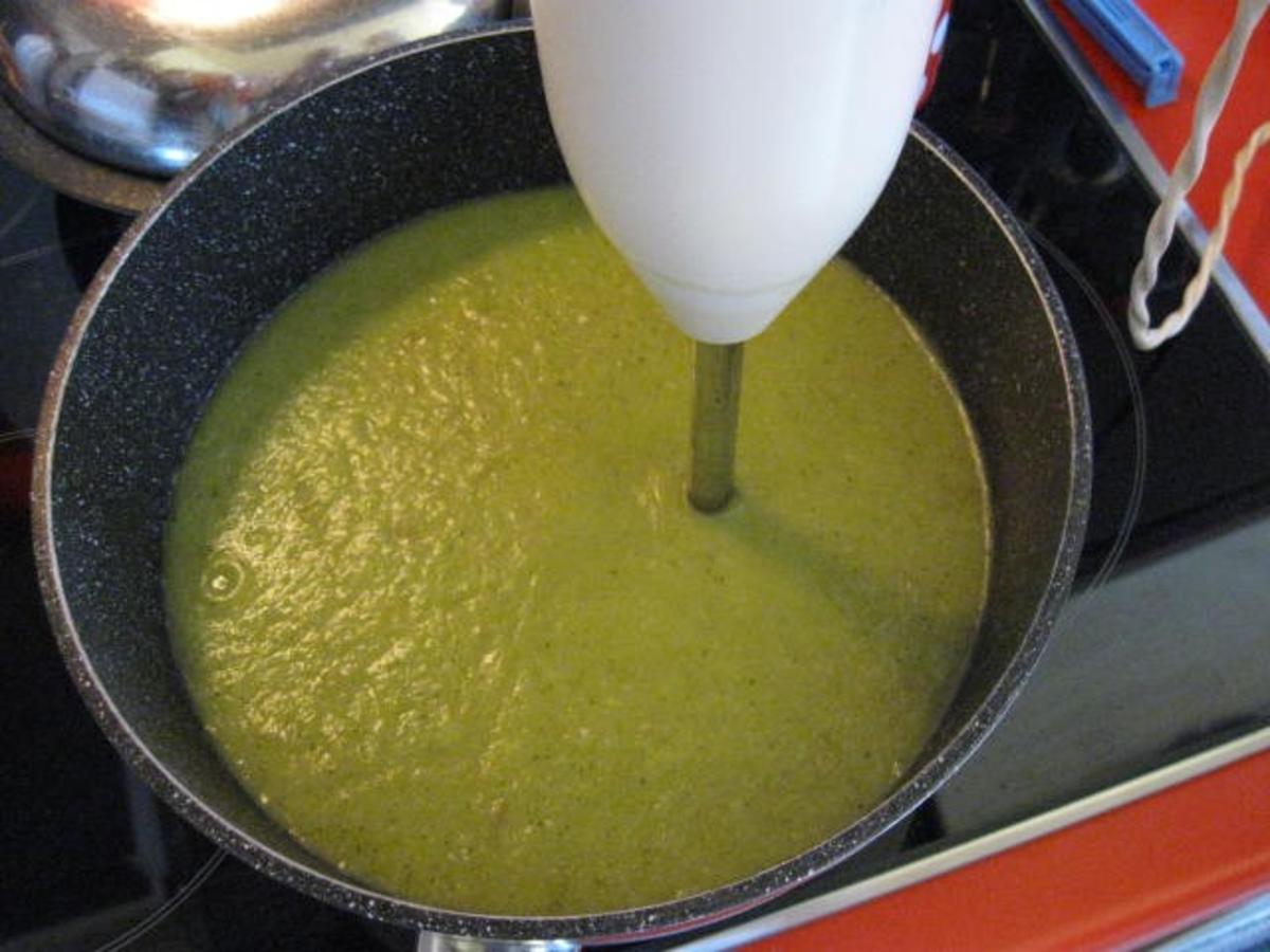 Brokkoli Creme Suppe - Rezept - Bild Nr. 236