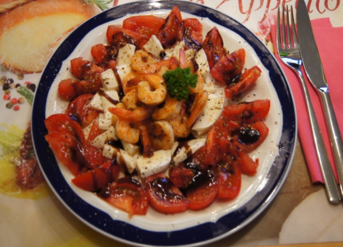 Bilder für Party-Crevetten mit Mozzarella und Tomaten - Rezept