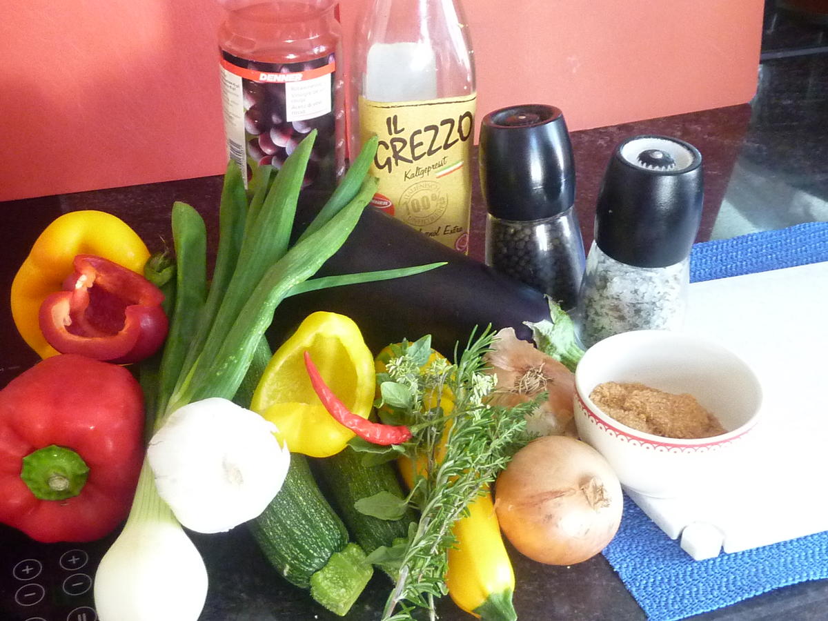 Caponata oder Gemüse Salat auf Sizilianischer Art - Rezept - Bild Nr. 258