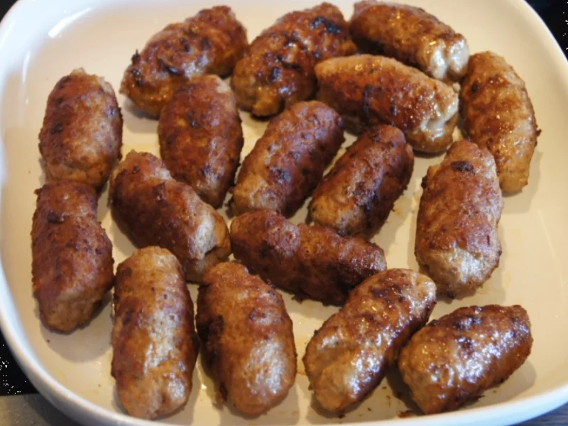 Cevapcici mit Paprikasalat - Rezept - Bild Nr. 268