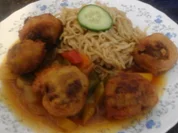 Chinesische Eiernudeln mit Gemüse süß-sauer und ausgebackenen Mettbällchen - Rezept - Bild Nr. 261