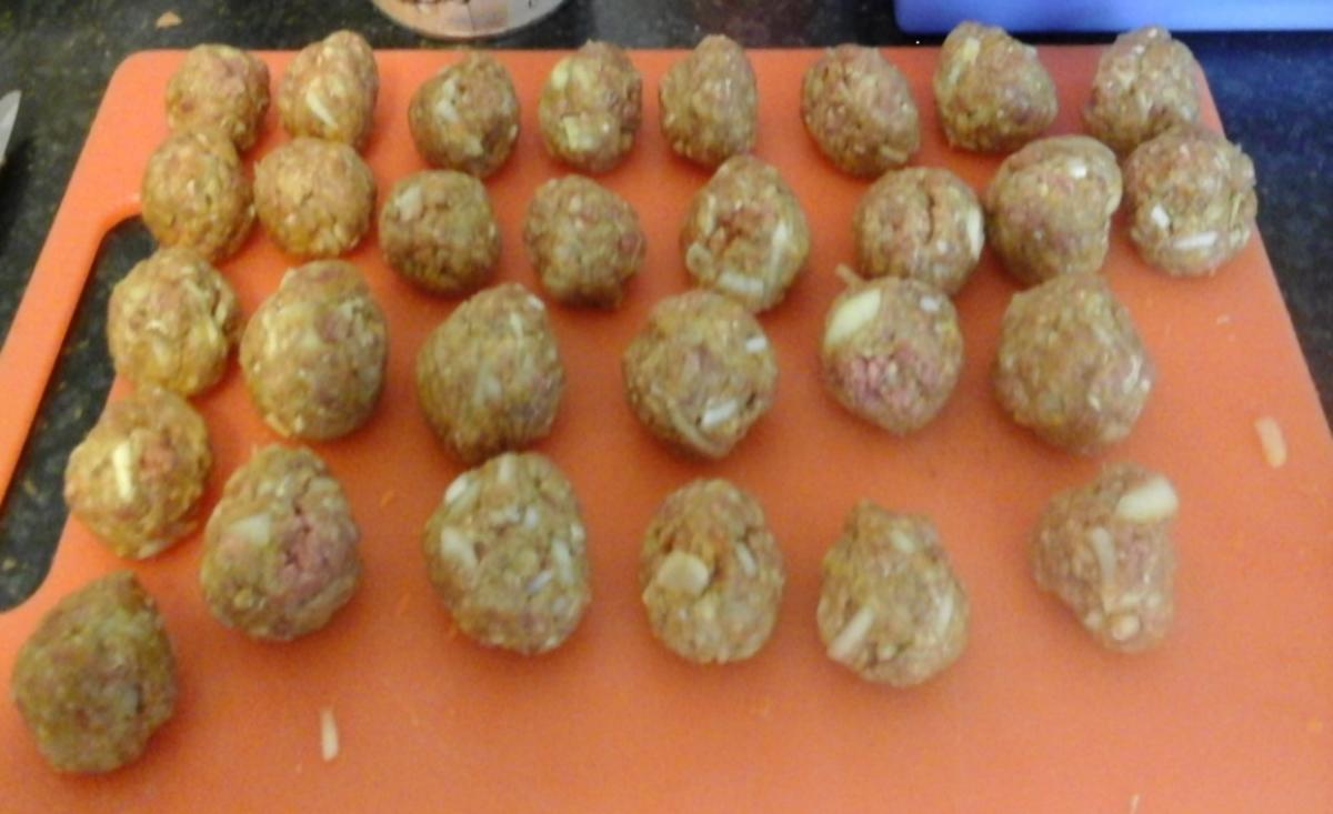 Chinesische Eiernudeln mit Gemüse süß-sauer und ausgebackenen Mettbällchen - Rezept - Bild Nr. 264