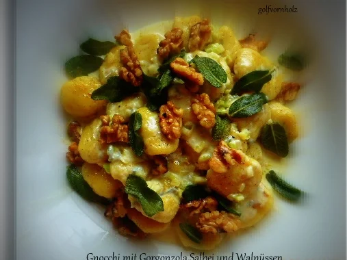 Gnocchi mit Gorgonzola,Salbei und Walnüssen - Rezept - Bild Nr. 269