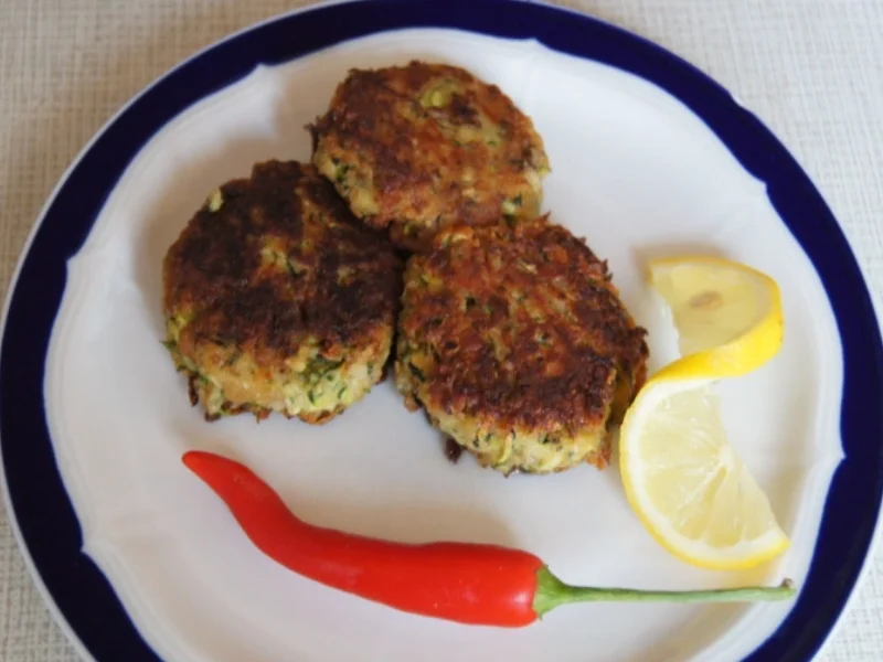 Rezept: Zucchinibuletten Bild Nr. 262 Zucchinibuletten - Rezept - Bild Nr. 262