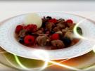Hirsch-Edelgulasch mit Waldbeeren verfeinert - Rezept - Bild Nr. 264