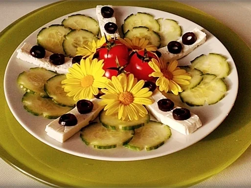 Sommersalat mit Essbaren Blüten & Dressing - Rezept - Bild Nr. 264