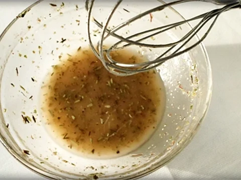 Sommersalat mit Essbaren Blüten & Dressing - Rezept - Bild Nr. 268