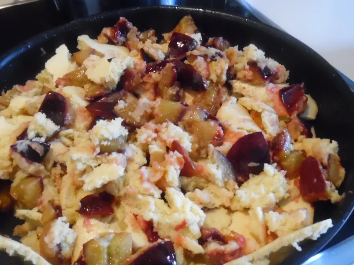 Zwetschgen-Schmarrn mit Eierlikör-Quark - Rezept - Bild Nr. 267