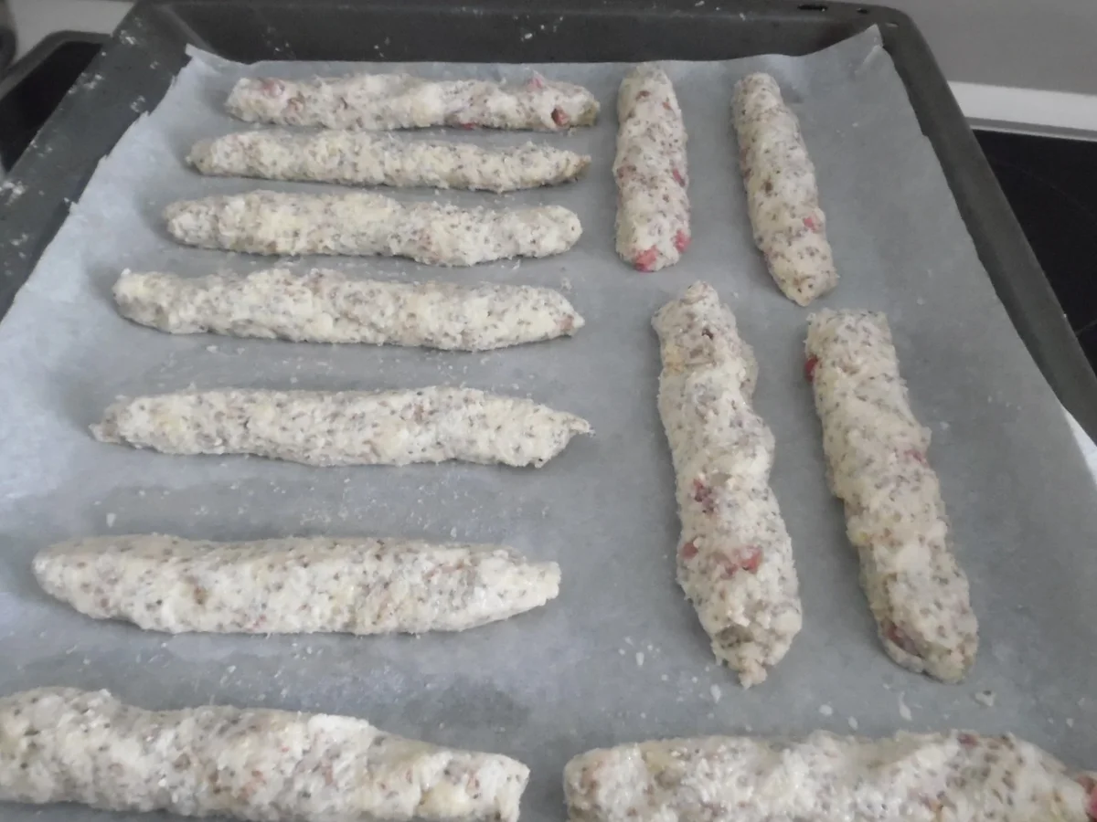 Rezept: Käsestangen ohne Mehl Bild Nr. 4 Käsestangen ohne Mehl - Rezept - Bild Nr. 4