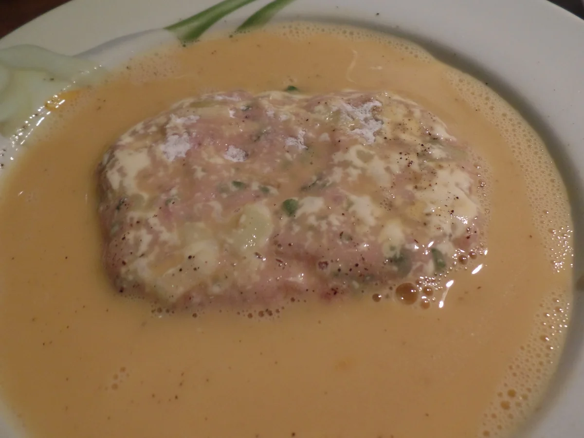 Bratwurstschnitzel mit Gurkensalat - Rezept - Bild Nr. 299