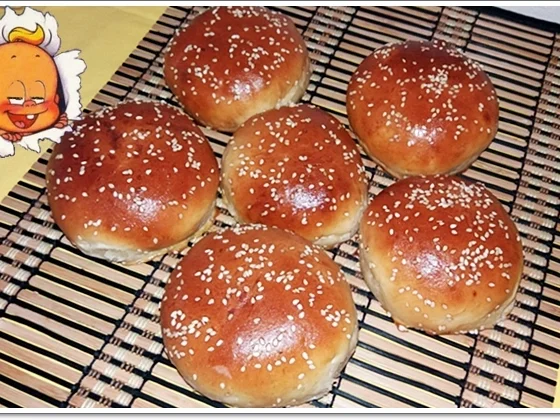 Hamburger Buns mit Sesam selber backen - Rezept - Bild Nr. 296