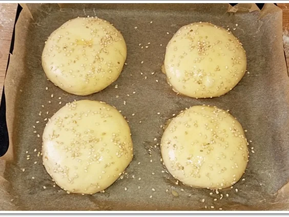 Hamburger Buns mit Sesam selber backen - Rezept - Bild Nr. 309