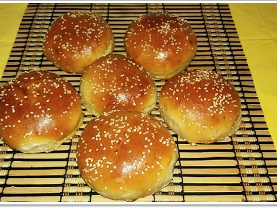 Hamburger Buns mit Sesam selber backen - Rezept - Bild Nr. 313