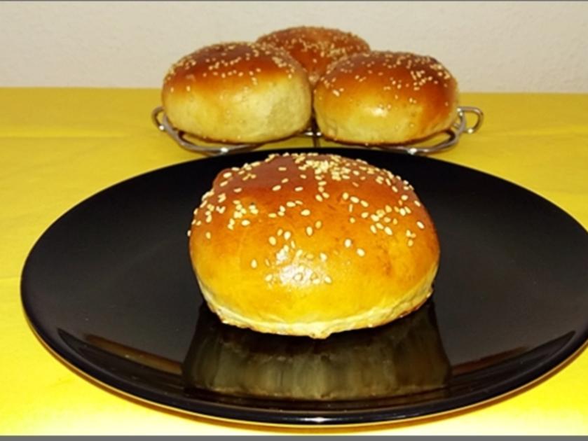 Hamburger Brötchen belegt nach Art des Hauses - Rezept - kochbar.de