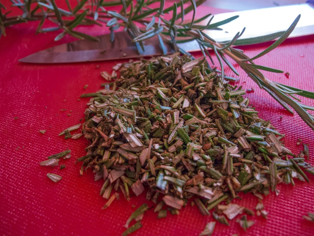 Rezept: Rinderrollbraten mit kleinen Kartoffeln und Pfannengemüse Bild Nr. 299 Rinderrollbraten mit kleinen Kartoffeln und Pfannengemüse - Rezept - Bild Nr. 299