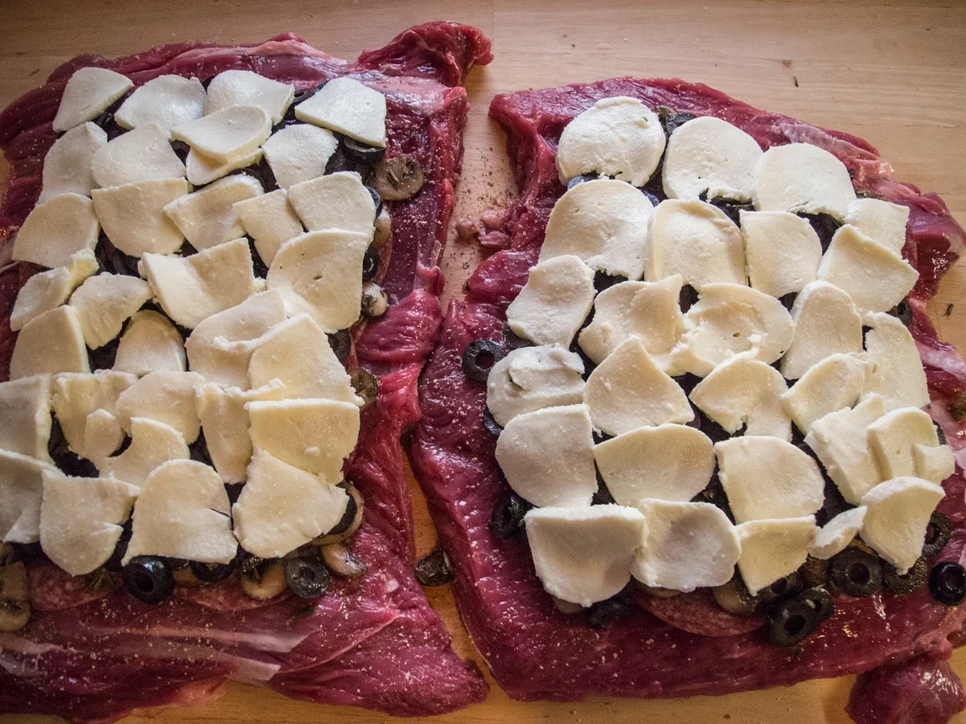 Rezept: Rinderrollbraten mit kleinen Kartoffeln und Pfannengemüse Bild Nr. 306 Rinderrollbraten mit kleinen Kartoffeln und Pfannengemüse - Rezept - Bild Nr. 306