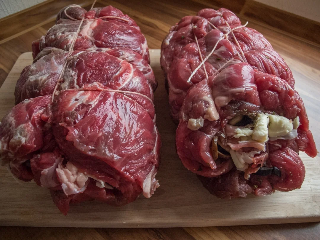 Rezept: Rinderrollbraten mit kleinen Kartoffeln und Pfannengemüse Bild Nr. 308 Rinderrollbraten mit kleinen Kartoffeln und Pfannengemüse - Rezept - Bild Nr. 308