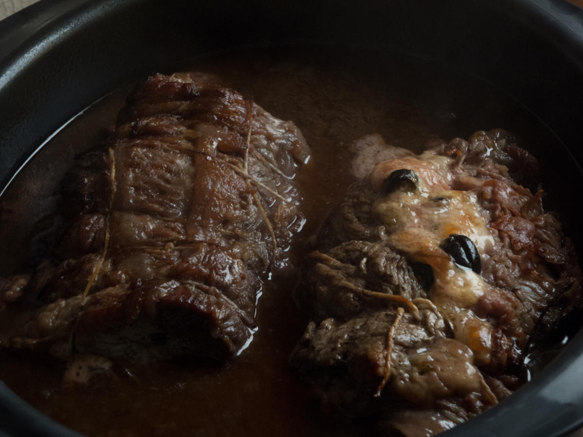 Rinderrollbraten mit kleinen Kartoffeln und Pfannengemüse - Rezept - Bild Nr. 310