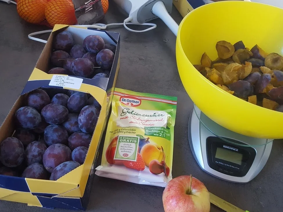 Rezept: Donya's Pflaumen-Apfel-Orangen-Marmeladenzauber Bild Nr. 314 Donya's Pflaumen-Apfel-Orangen-Marmeladenzauber - Rezept - Bild Nr. 314