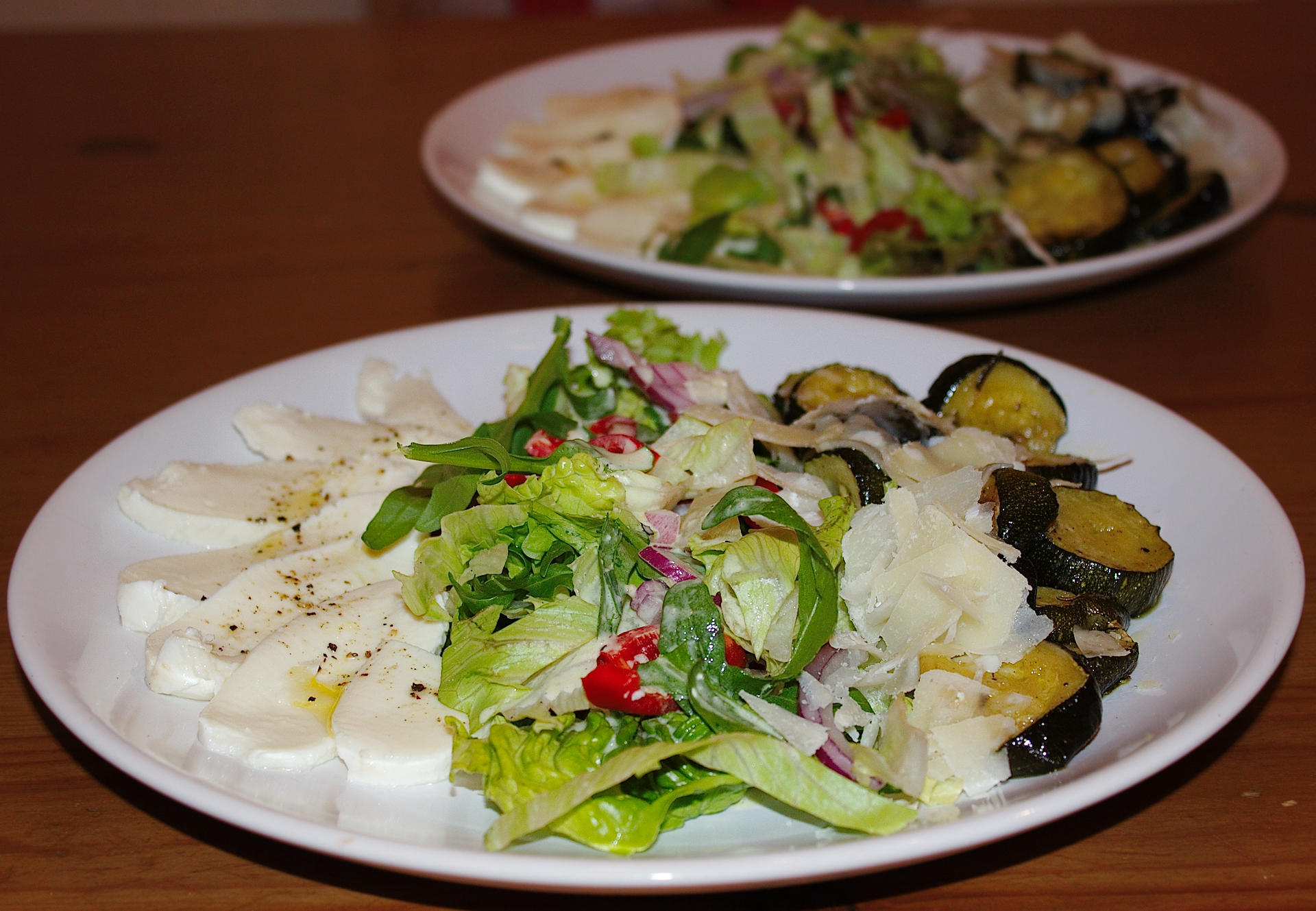 Bilder für Gebackener Zucchini mit zweierlei Käse - Rezept