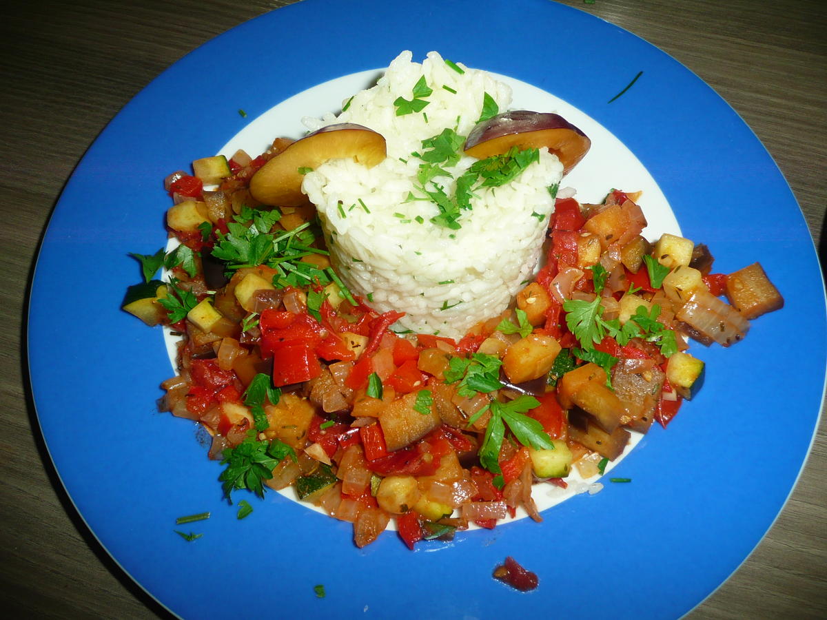 Ratatouille an Schnittlauch - Reis - Rezept - kochbar.de