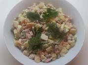 Rezept: Salat Olivier - Salat โStolitschnijโ von Aleks Oma Bild Nr. 322 Salat Olivier - Salat โStolitschnijโ von Aleks Oma - Rezept - Bild Nr. 322