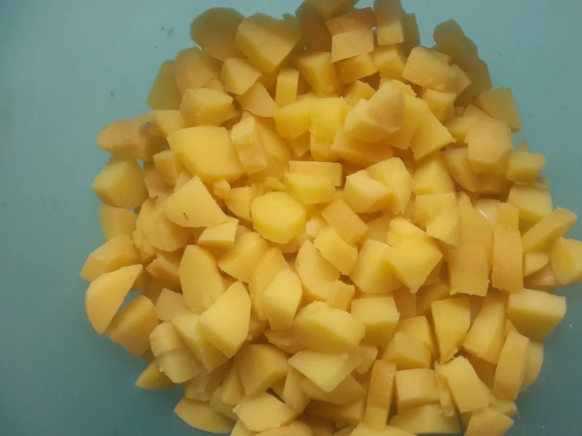 Rezept: Salat Olivier - Salat „Stolitschnij“ von Aleks Oma Bild Nr. 329 Salat Olivier - Salat „Stolitschnij“ von Aleks Oma - Rezept - Bild Nr. 329