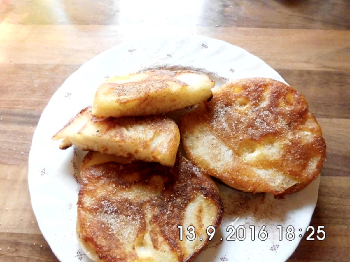 pancakes mit den ersten äpfeln von unserem mini-apfelbaum Rezept Durch
sternschnuppe23