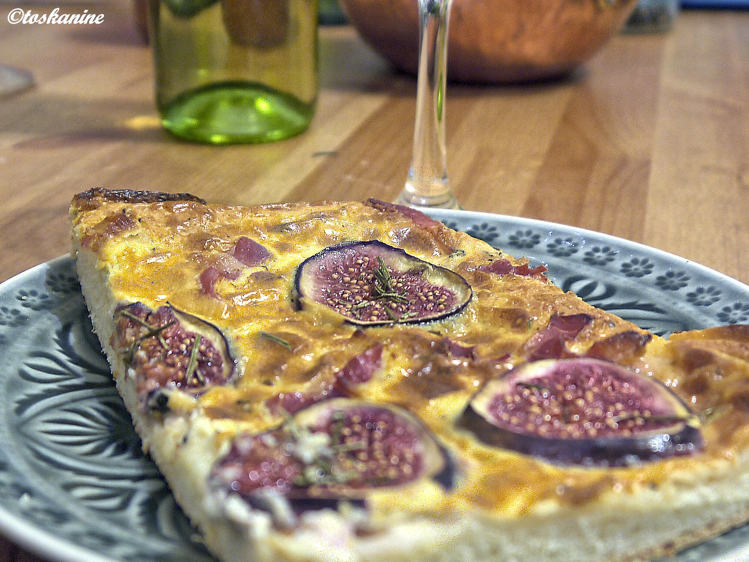 Flammkuchen mit Feigen und Ziegenfrischkäse - Rezept Eingereicht von
toskanine