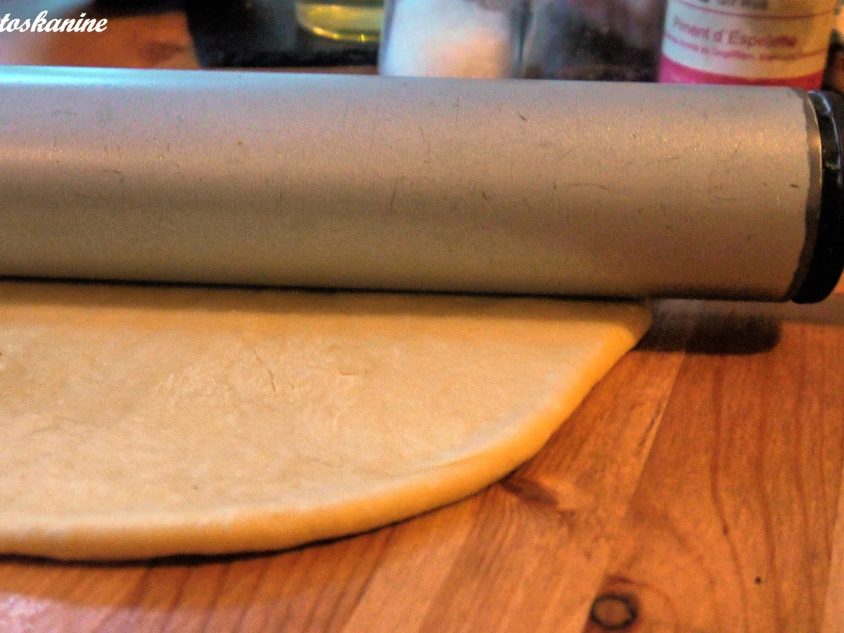 Rezept: Flammkuchen mit Feigen und Ziegenfrischkäse Bild Nr. 344 Flammkuchen mit Feigen und Ziegenfrischkäse - Rezept - Bild Nr. 344