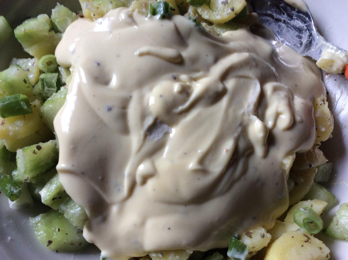 Gurken-Kartoffel-Salat mit  Mascarpone und Leindotteröl - Rezept - Bild Nr. 365