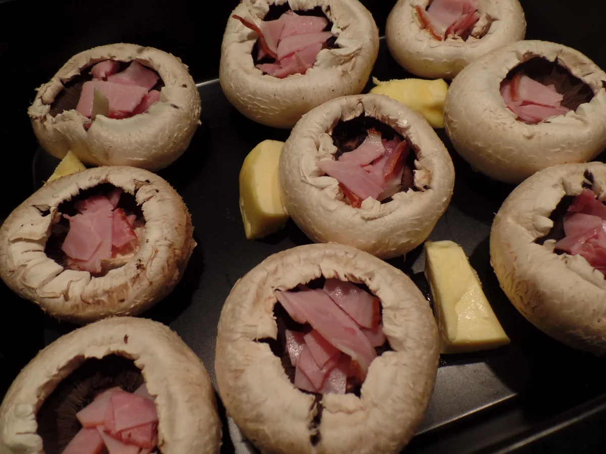 Champignons mit Frischkäsefüllung - Rezept - Bild Nr. 359