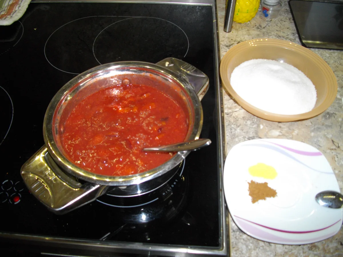 Rezept: Zwetschgenmus mit Fruchtstückchen Bild Nr. 357 Zwetschgenmus mit Fruchtstückchen - Rezept - Bild Nr. 357