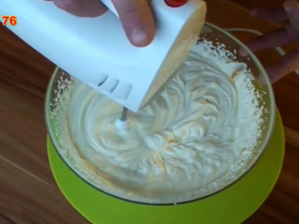 Rezept: Mazu12, Mascarpone Dessert oder Eis Bild Nr. 359 Mazu12, Mascarpone Dessert oder Eis - Rezept - Bild Nr. 359