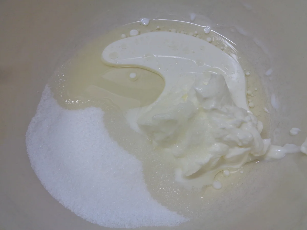 Weißer Schokoladenpudding, Safranbirnen, Kakaostreusel und Schokolade ... - Rezept - Bild Nr. 362