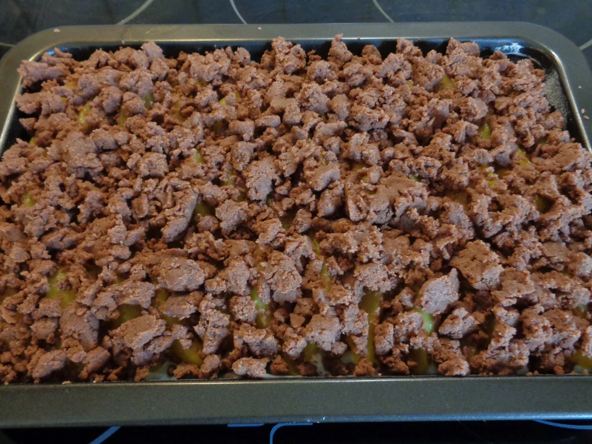 Weißer Schokoladenpudding, Safranbirnen, Kakaostreusel und Schokolade ... - Rezept - Bild Nr. 369