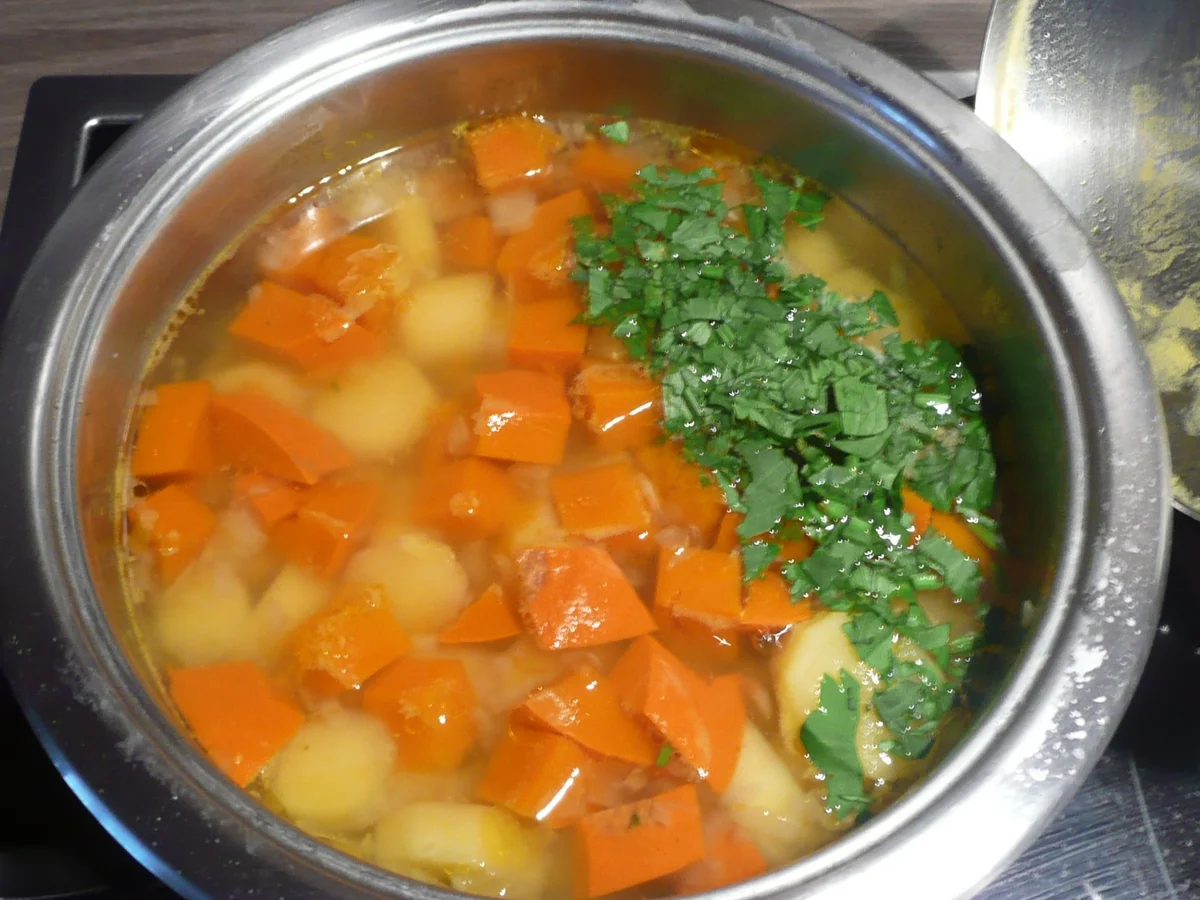 Kartoffel - Kürbisstampf zu Schweinebauch und sauren Bohnen. - Rezept - Bild Nr. 359