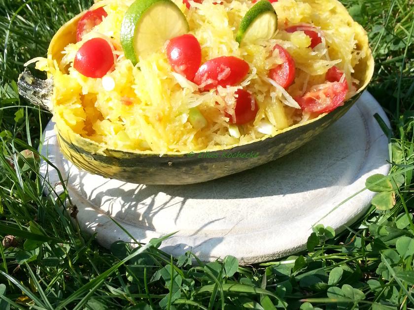 Spaghettikürbis Salat - einfach - 47 kcal/100g