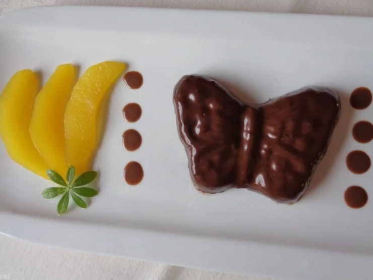 Schokoladen - Panna Cotta auf Kaffee - Schoko - Sahne - Soßenspiegel ... - Rezept - Bild Nr. 363