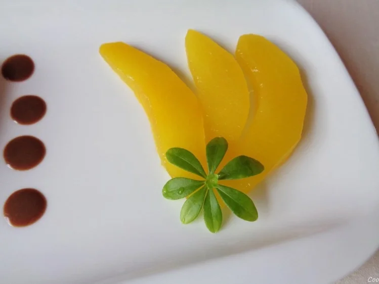 Schokoladen - Panna Cotta auf Kaffee - Schoko - Sahne - Soßenspiegel ... - Rezept - Bild Nr. 365