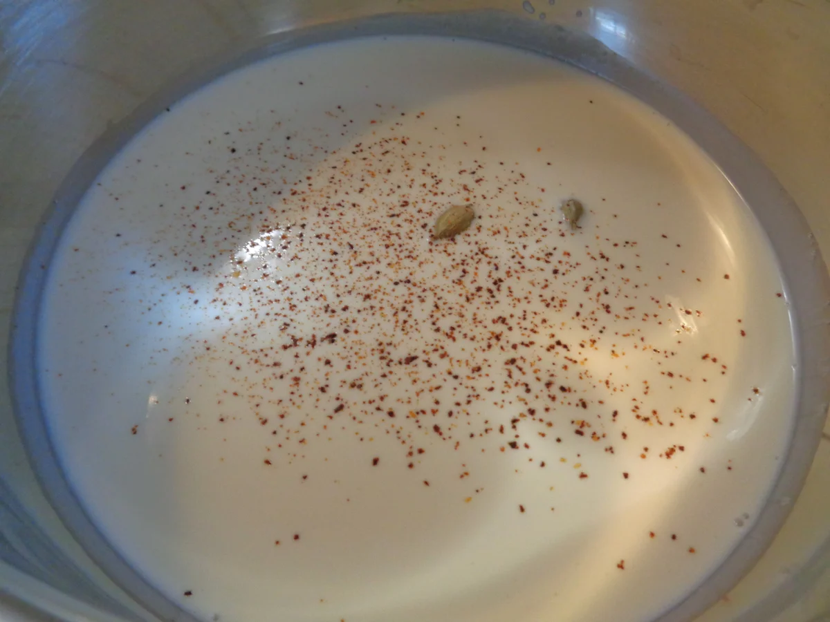 Schokoladen - Panna Cotta auf Kaffee - Schoko - Sahne - Soßenspiegel ... - Rezept - Bild Nr. 358